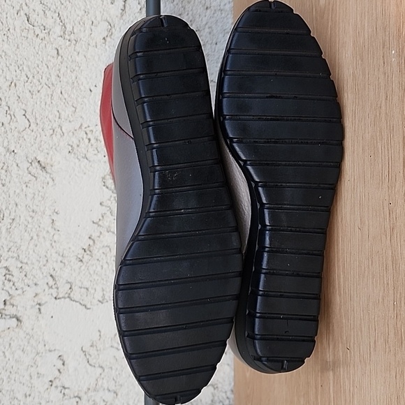 Authentic Gucci Vintage Red and Gray Pebbled Leather Boots Size 40B - Picture 8 of 14